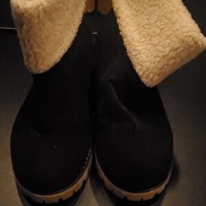 Black Shearling-Lined Boots Ankle Boots